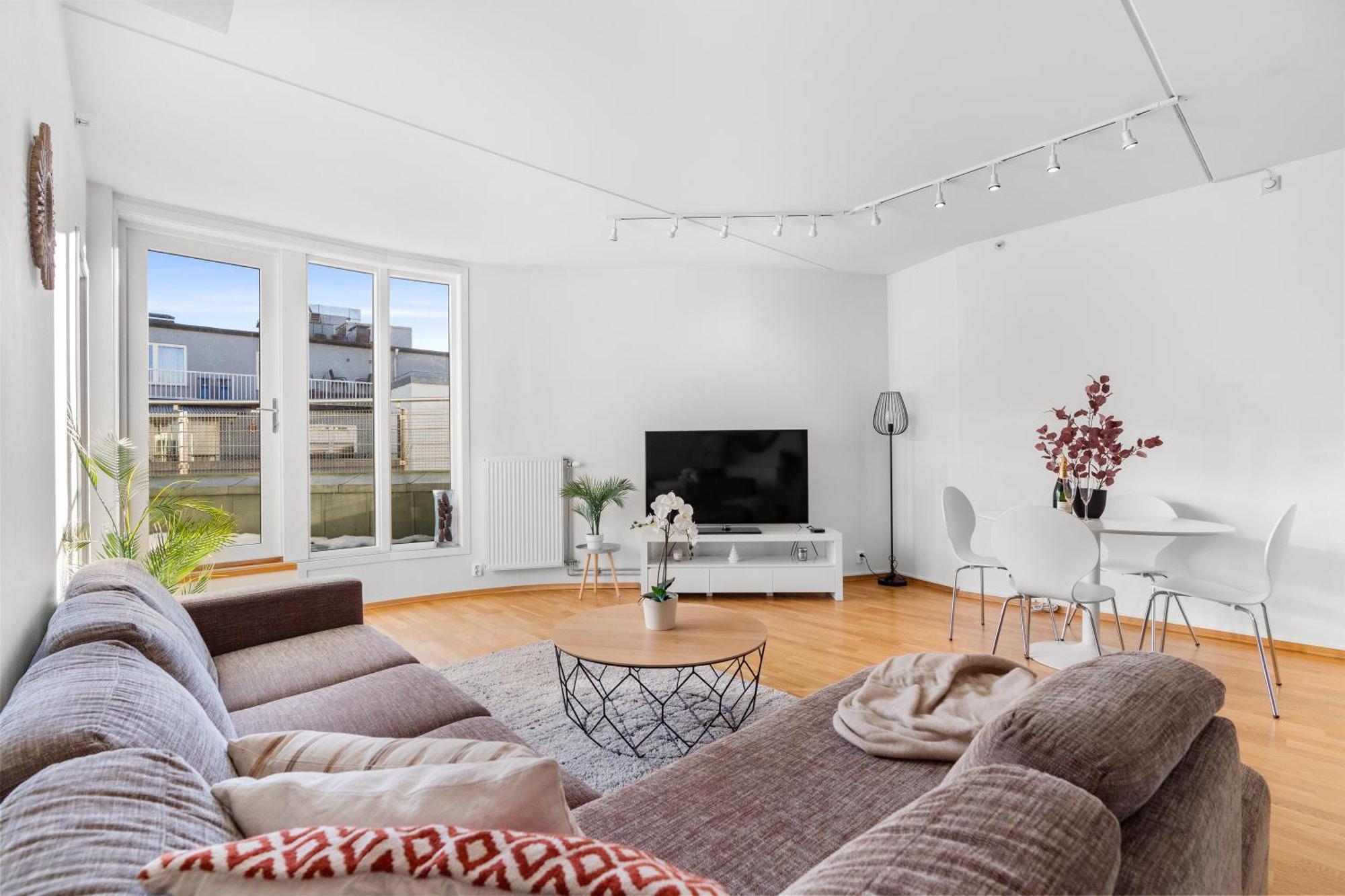 Top Floor With Balcony - Super Central - 5 Pax Oslo Exterior foto