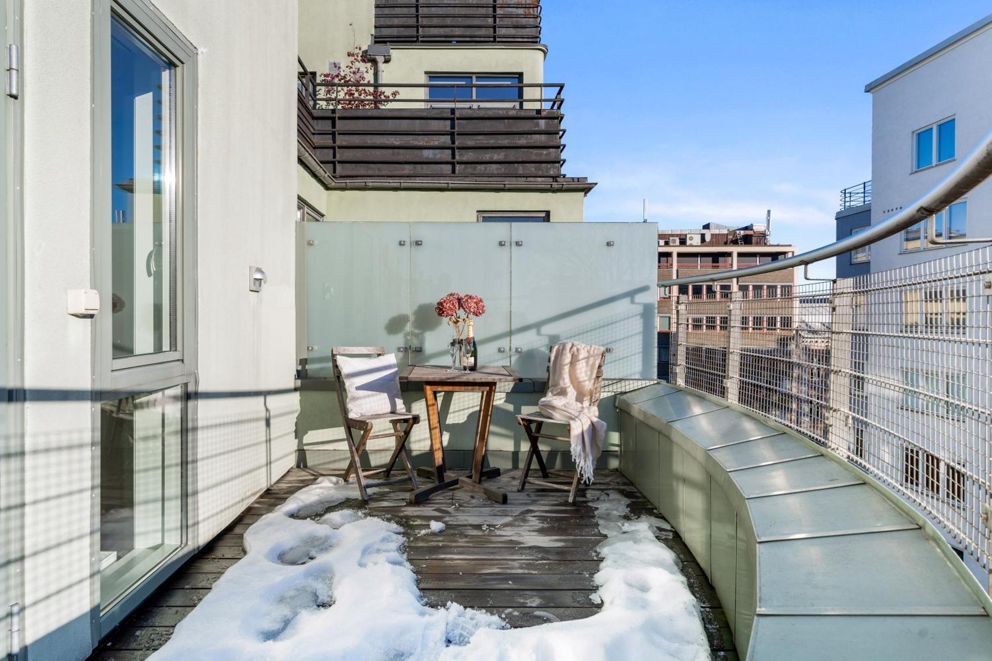 Top Floor With Balcony - Super Central - 5 Pax Oslo Exterior foto